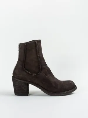 agnes chelsea boot